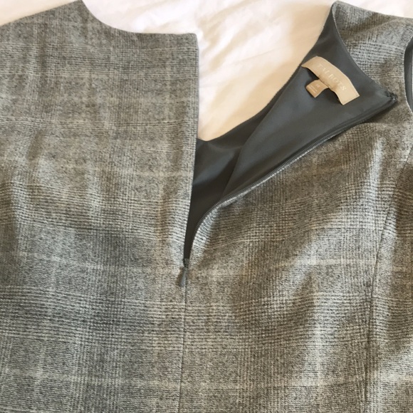 Dress - Picture 2 of 7